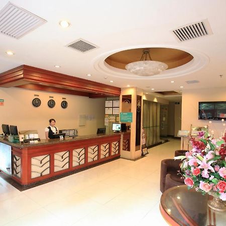 Greentree Inn Shanghai Dongming Road Subway Station Express Hotel Ngoại thất bức ảnh