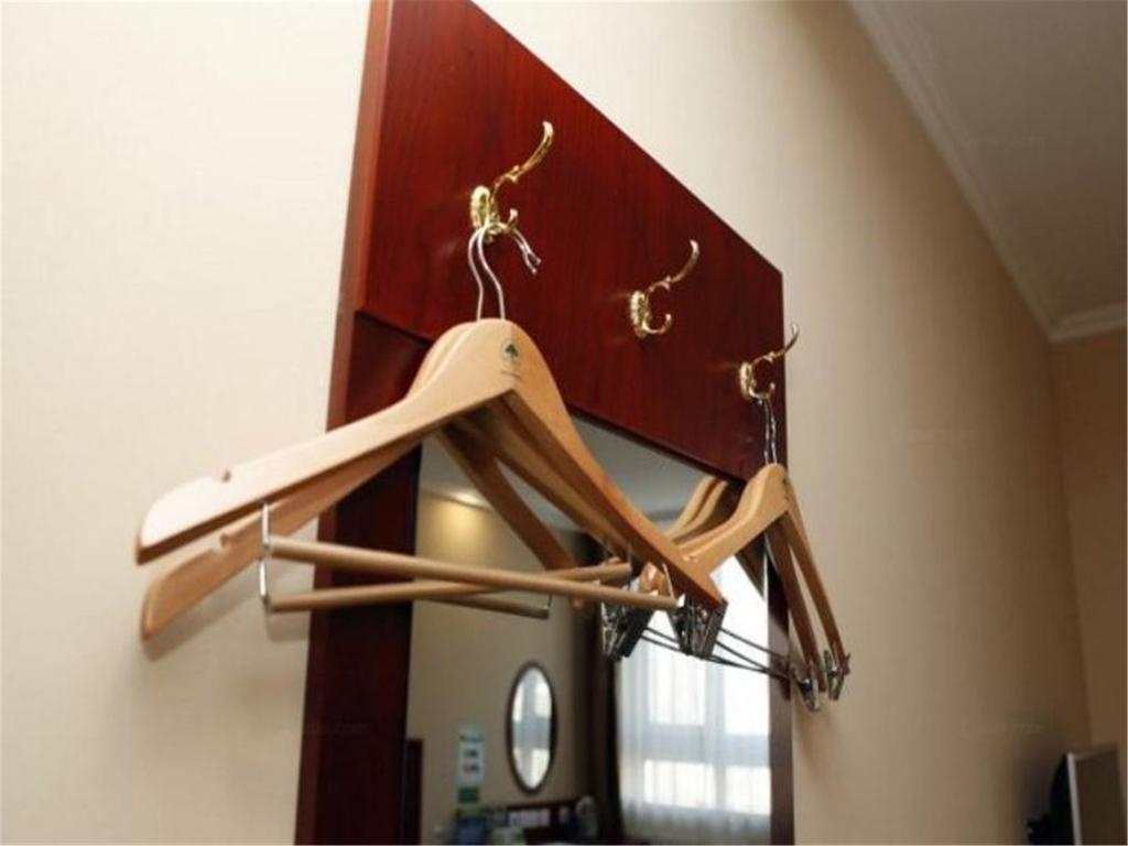 Greentree Inn Shanghai Dongming Road Subway Station Express Hotel Ngoại thất bức ảnh