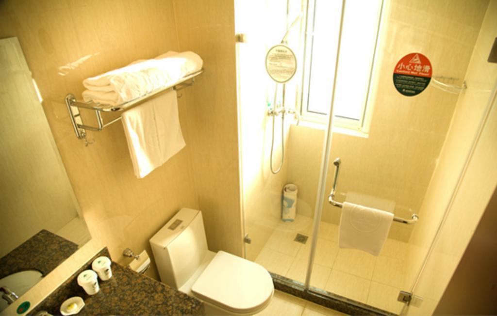 Greentree Inn Shanghai Dongming Road Subway Station Express Hotel Ngoại thất bức ảnh