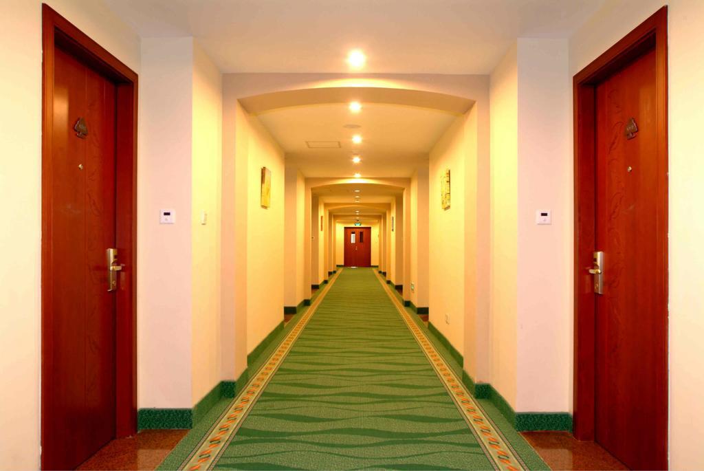Greentree Inn Shanghai Dongming Road Subway Station Express Hotel Ngoại thất bức ảnh