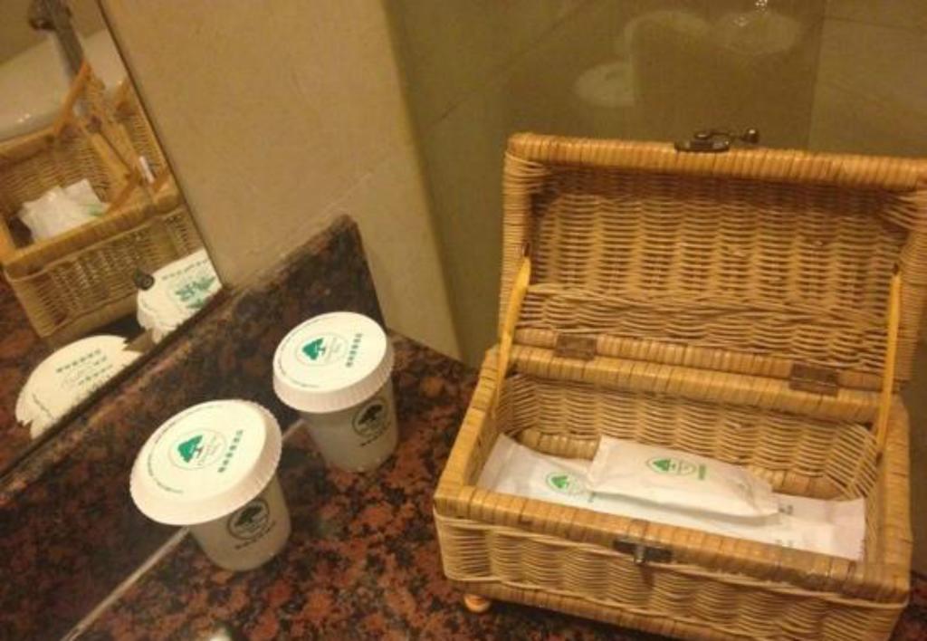 Greentree Inn Shanghai Dongming Road Subway Station Express Hotel Ngoại thất bức ảnh